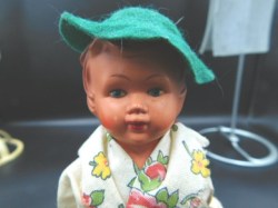 german green hat keywind a